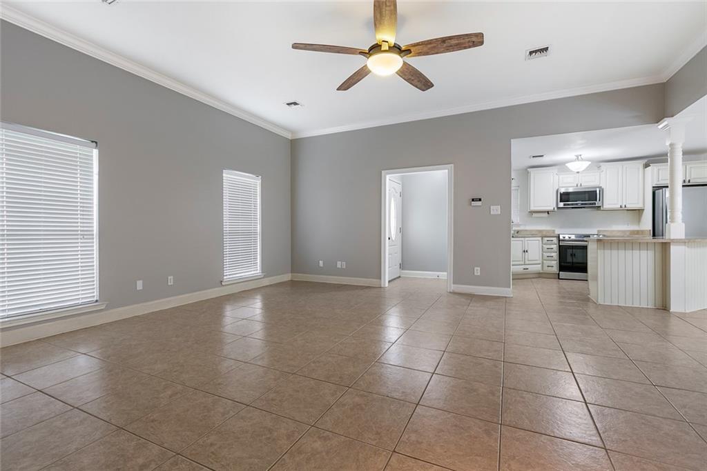 2716 DEER CREEK Drive