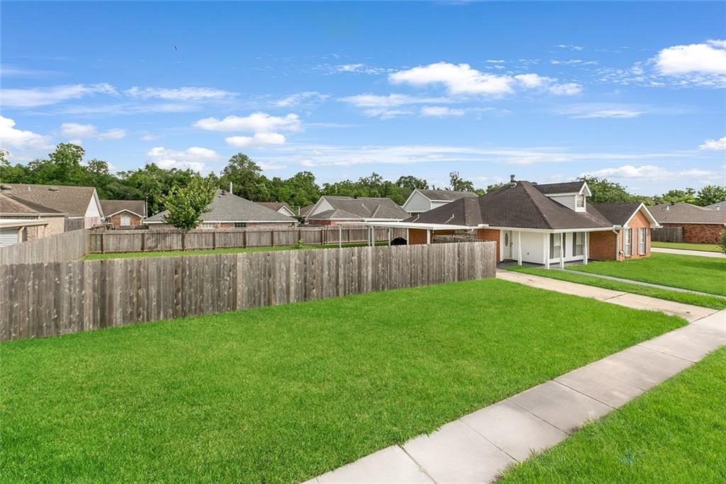 2716 DEER CREEK Drive