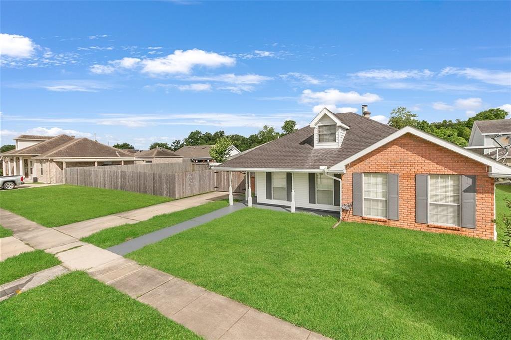 2716 DEER CREEK Drive