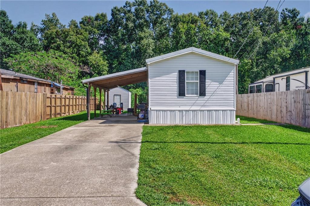 124 CEDAR Drive