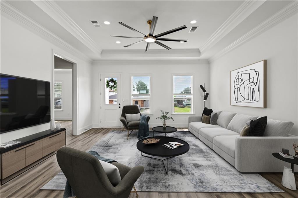 3312 DAUTERIVE Drive