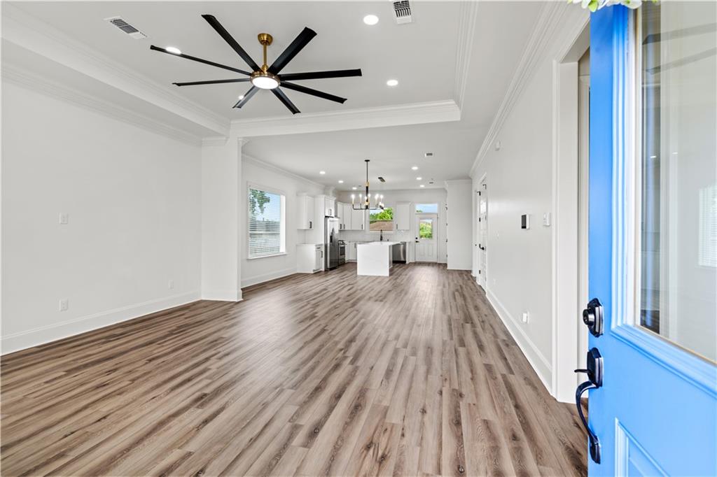 3312 DAUTERIVE Drive