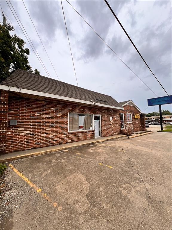 3003-3007 JEFFERSON HIGHWAY Highway