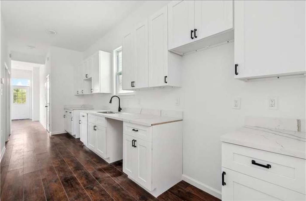 2700 02 S GALVEZ Street