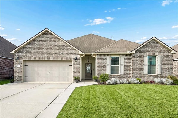 664 LAKESHORE VILLAGE DR, SLIDELL, LA 70461 - Image c98d4ba8fab519ac635af32cbc0f931d/3301774457