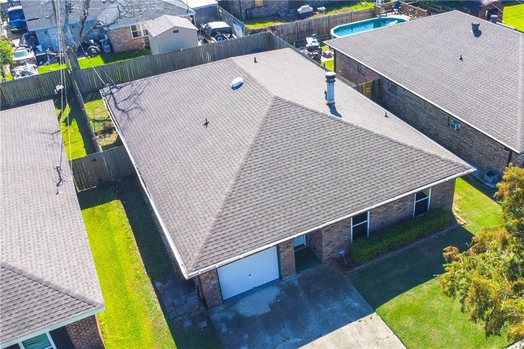 2320 WILLIAMSBURG Drive