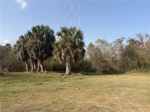 3898 VERONICA Street Chalmette LA 70043