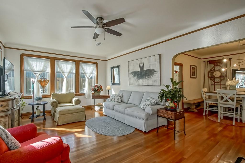 4609 ORLEANS Boulevard