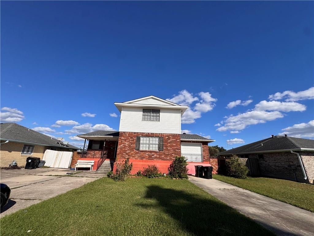 4819 CHARMES Court