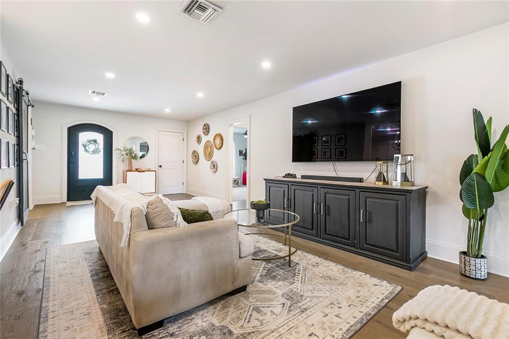 5032 WILSON Drive