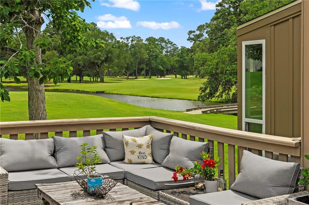 122 CATALPA Lane 122