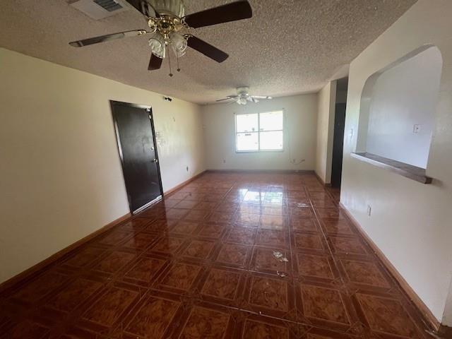1611 PALMETTO Street