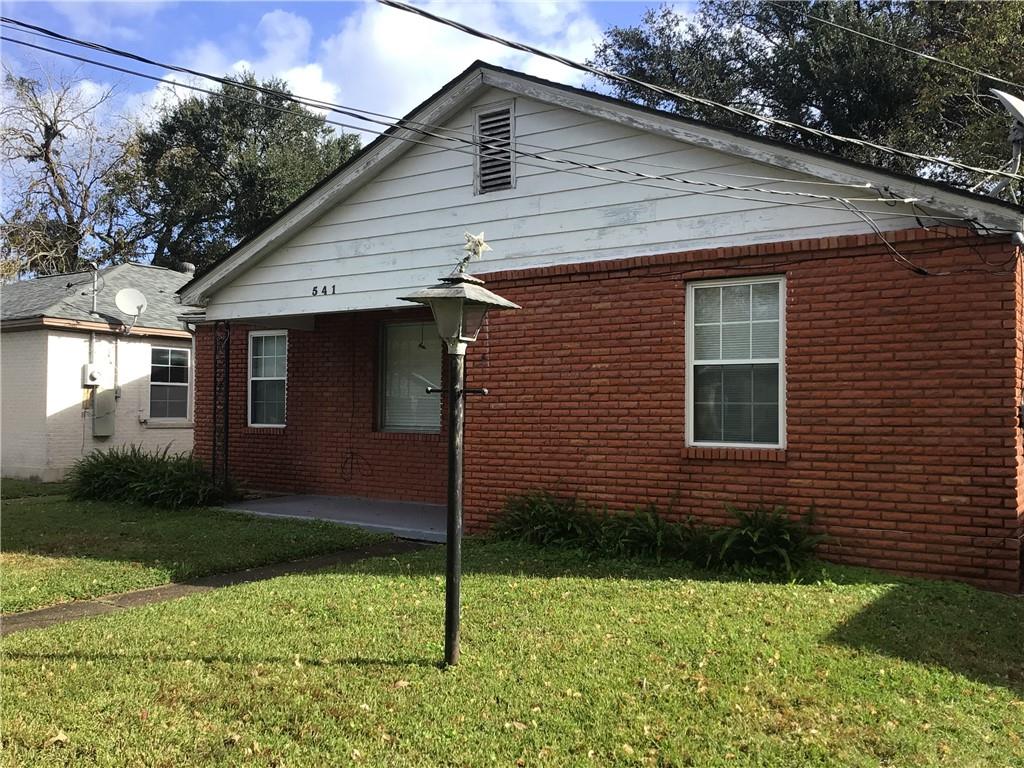 Jefferson, Louisiana 70121, United States, 3 Bedrooms Bedrooms, ,1 BathroomBathrooms,Residential,Pending,22228