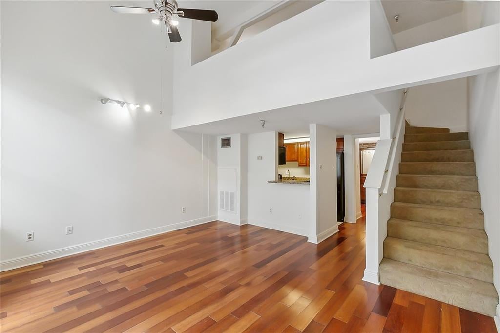 700 COMMERCE Street 311