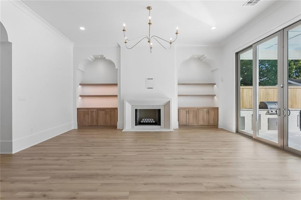 315 HELIOS Avenue