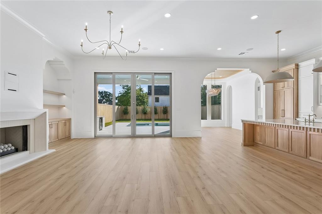 315 HELIOS Avenue