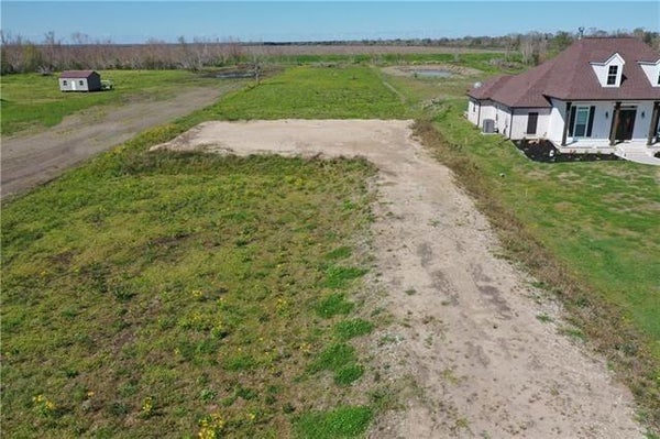 2989 E LA 46, SAINT BERNARD, LA 70085 - Image cb8b0743164e0cbcc20fa54b2e3490a2/3367582876