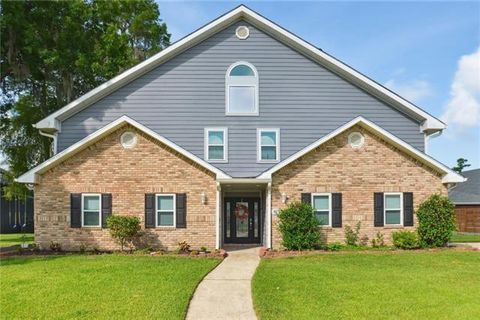 91 ROSEDOWN Drive Destrehan LA 70047
