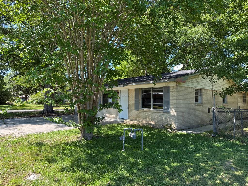 39449 MAGNOLIA Street