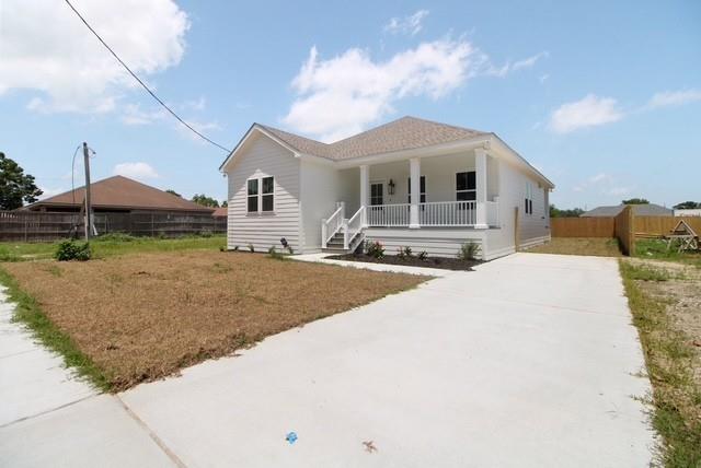 1924 TOLEDANO Street