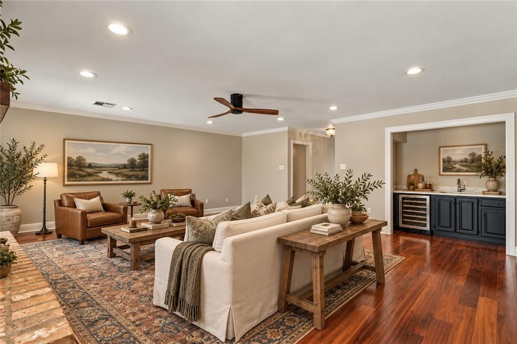 101 BAYOU PEREZ Drive