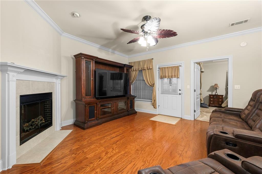 40145 TAYLOR Trail 503
