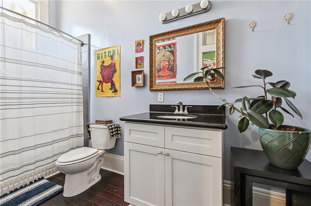 1600-1602 LOUISA Street