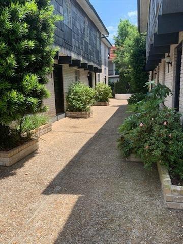 3849 RIDGELAKE Drive