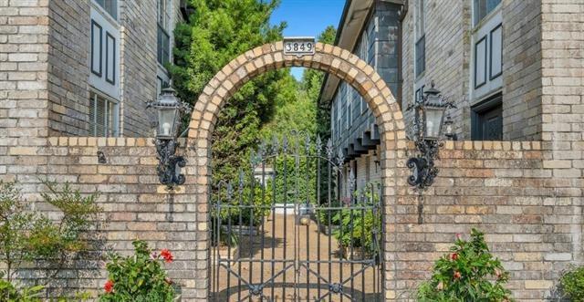 3849 RIDGELAKE Drive