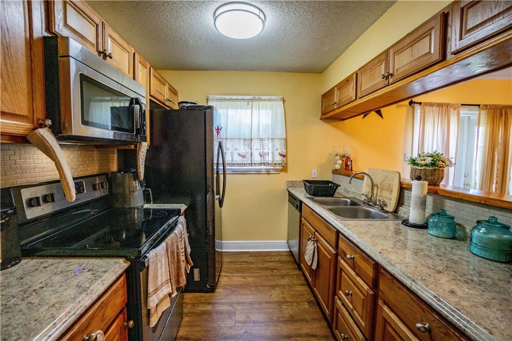 2404 TIMBERS Drive
