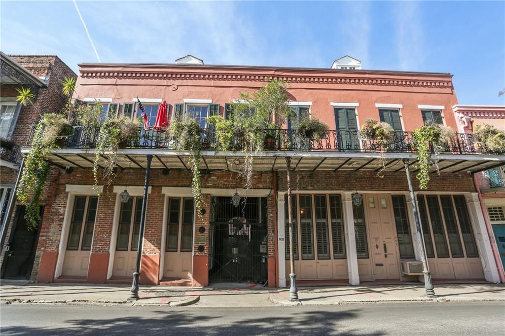 931 CHARTRES Street 13&14