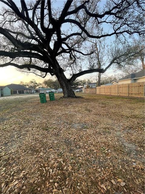 4529 RIVER Road Jefferson LA 70121