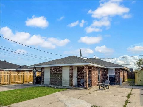504 DUBARRY Place Chalmette LA 70043