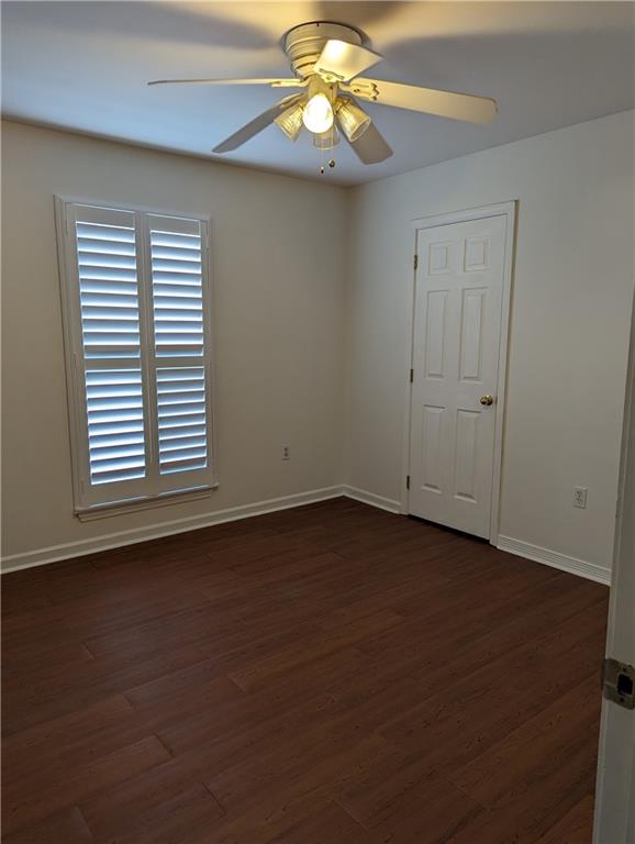 Covington, Louisiana 70433, United States, 3 Bedrooms Bedrooms, ,2 BathroomsBathrooms,Residential,Pending,64976