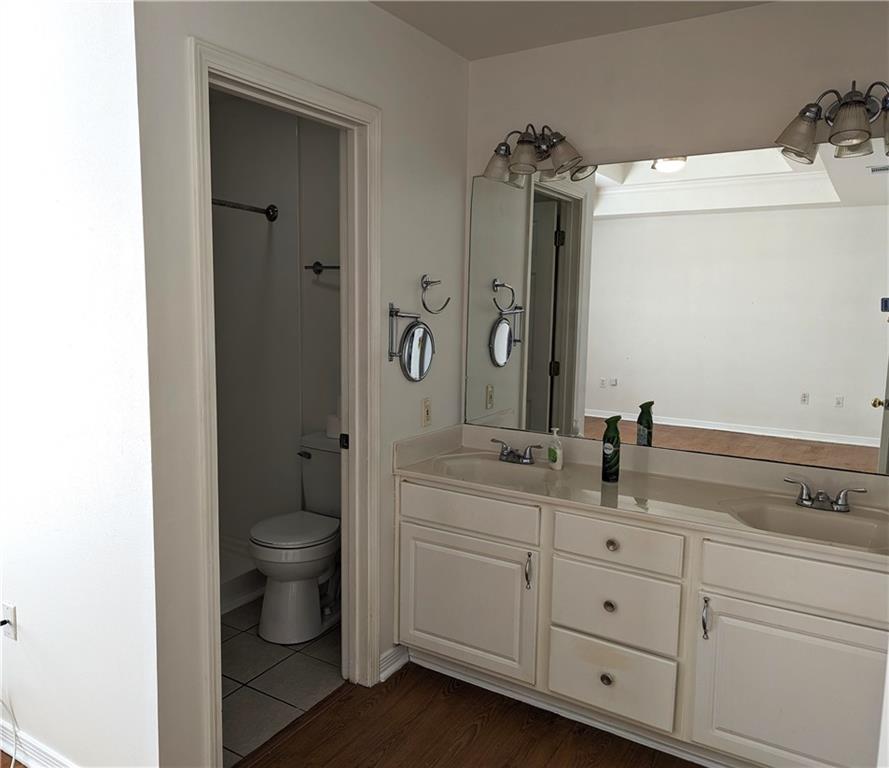 Covington, Louisiana 70433, United States, 3 Bedrooms Bedrooms, ,2 BathroomsBathrooms,Residential,Pending,64976