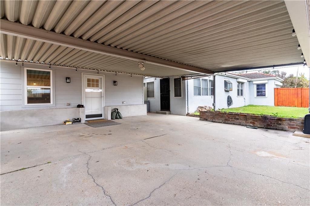 New Orleans, Louisiana 70118, United States, ,1 BathroomBathrooms,Residential,Pending,59019