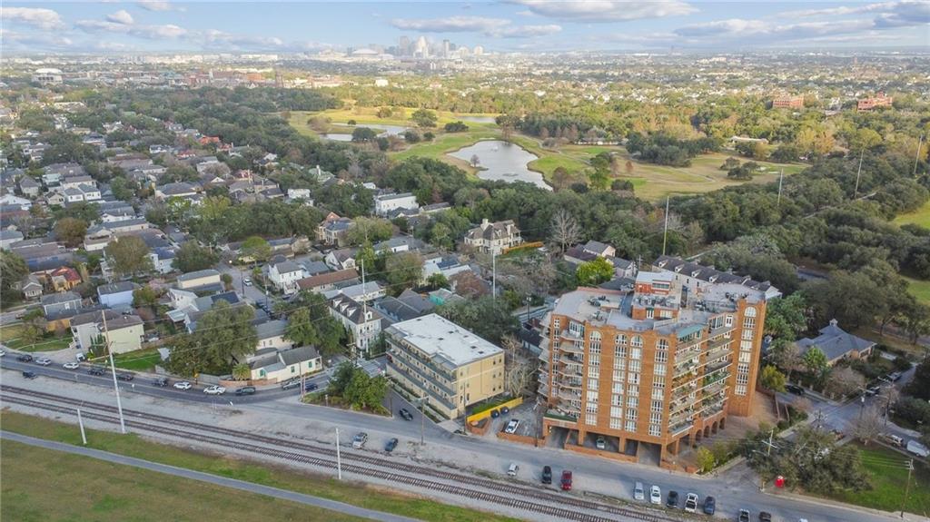 170 WALNUT Street 6H