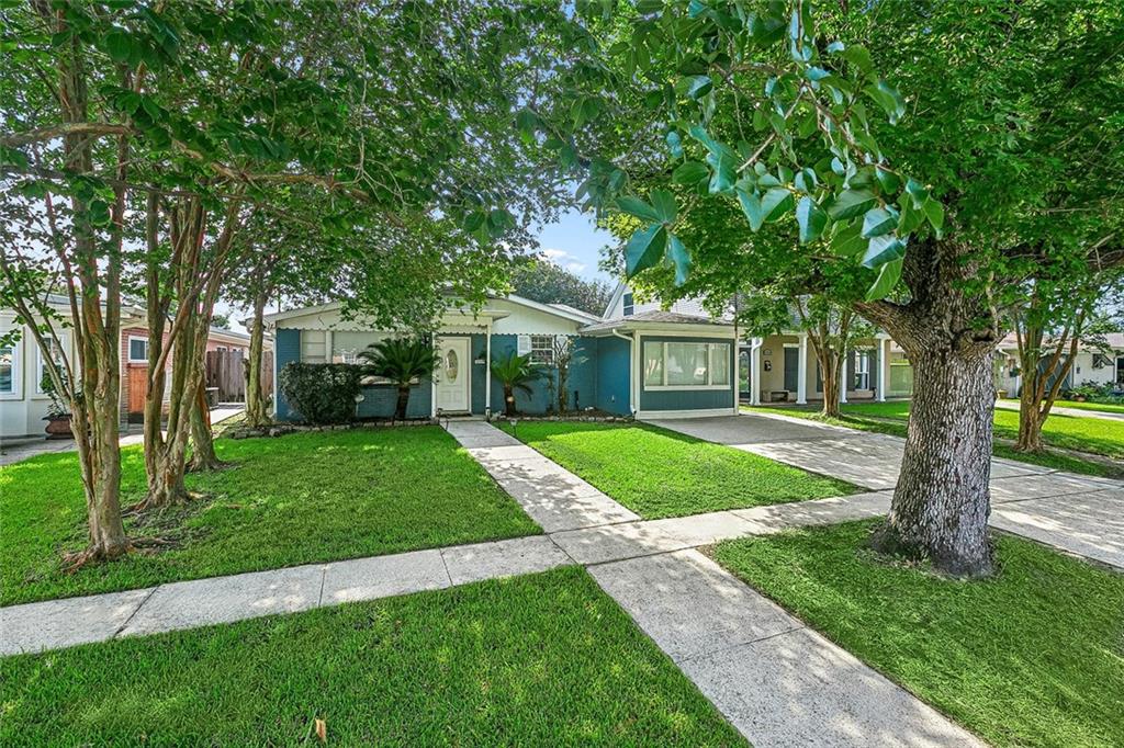 8929 CAMILLE Court