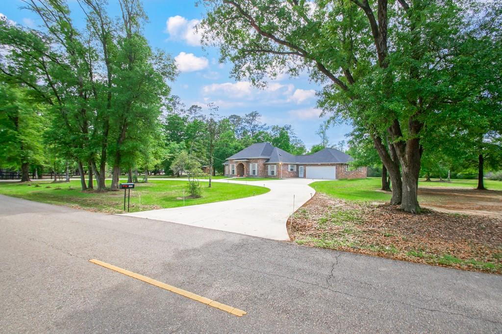 28264 HEART OF THE FOREST Boulevard