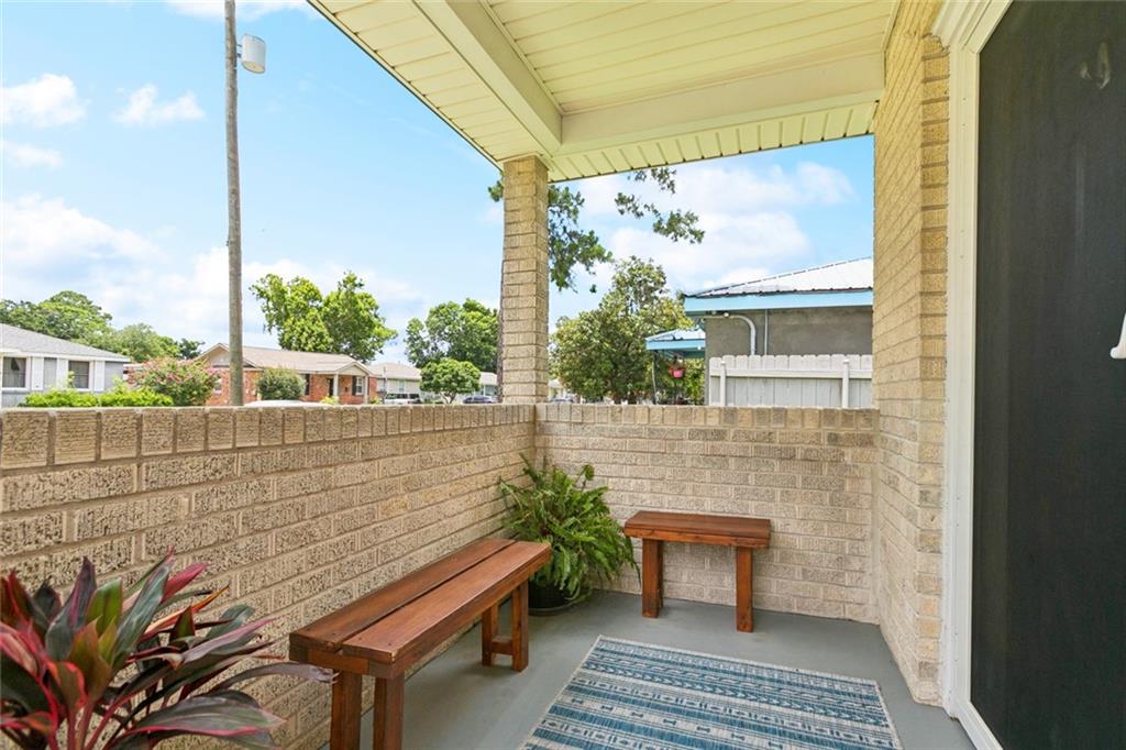 541 GELPI Avenue