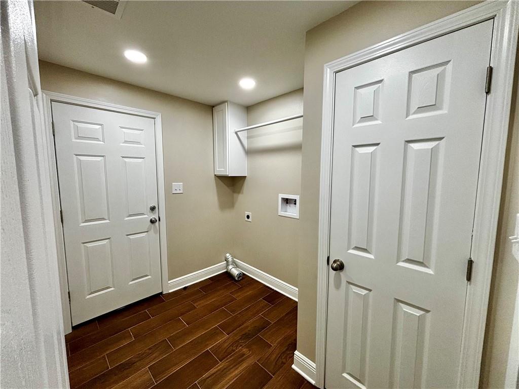 Westwego, Louisiana 70094, United States, 3 Bedrooms Bedrooms, ,2 BathroomsBathrooms,Residential,Active,245384