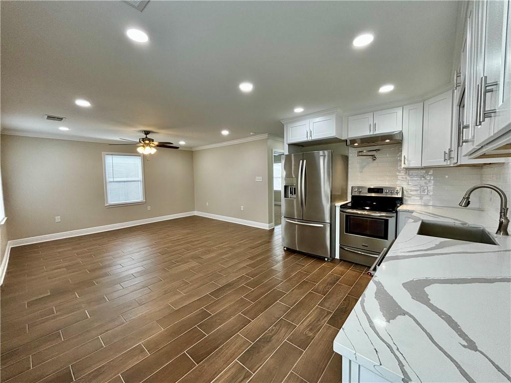 Westwego, Louisiana 70094, United States, 3 Bedrooms Bedrooms, ,2 BathroomsBathrooms,Residential,Active,245384