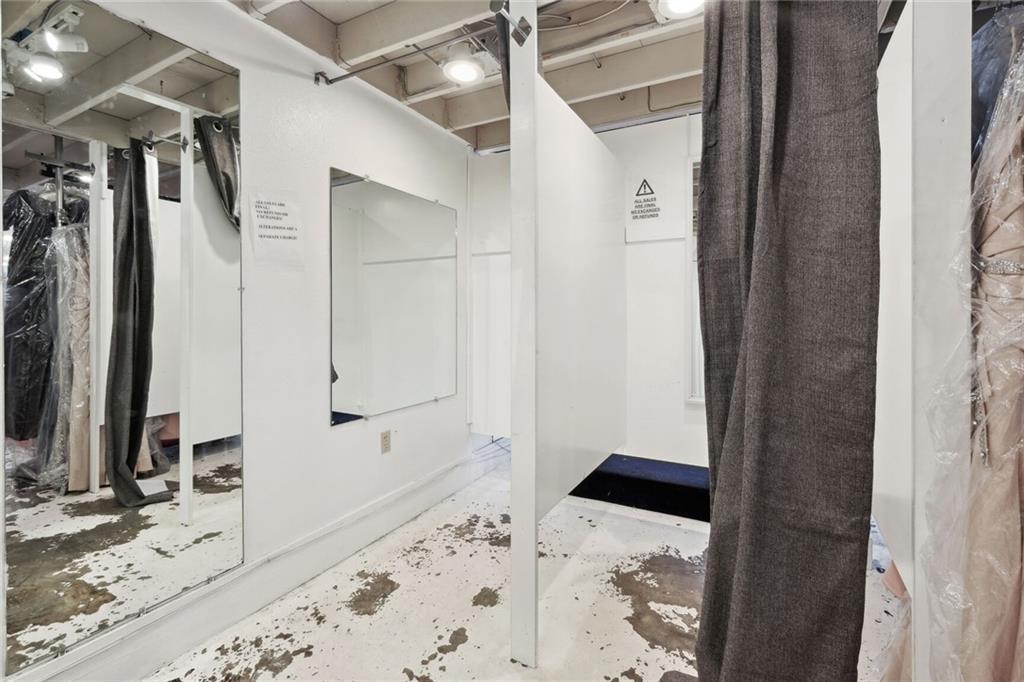 New Orleans, Louisiana 70115, United States, ,Commercial,Pending,70417