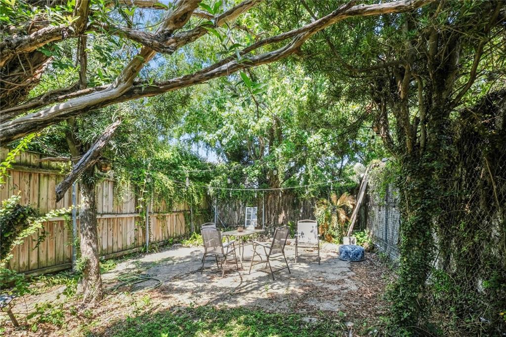 New Orleans, Louisiana 70115, United States, ,Commercial,Pending,70417