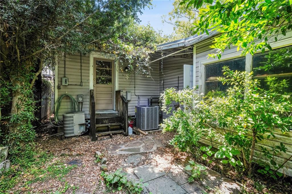 New Orleans, Louisiana 70115, United States, ,Commercial,Pending,70417