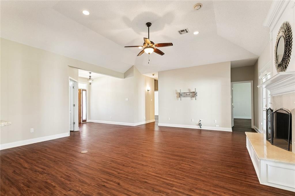 1128 ORCHID Drive
