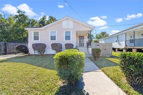 2658 NEW YORK Street New Orleans LA 70122