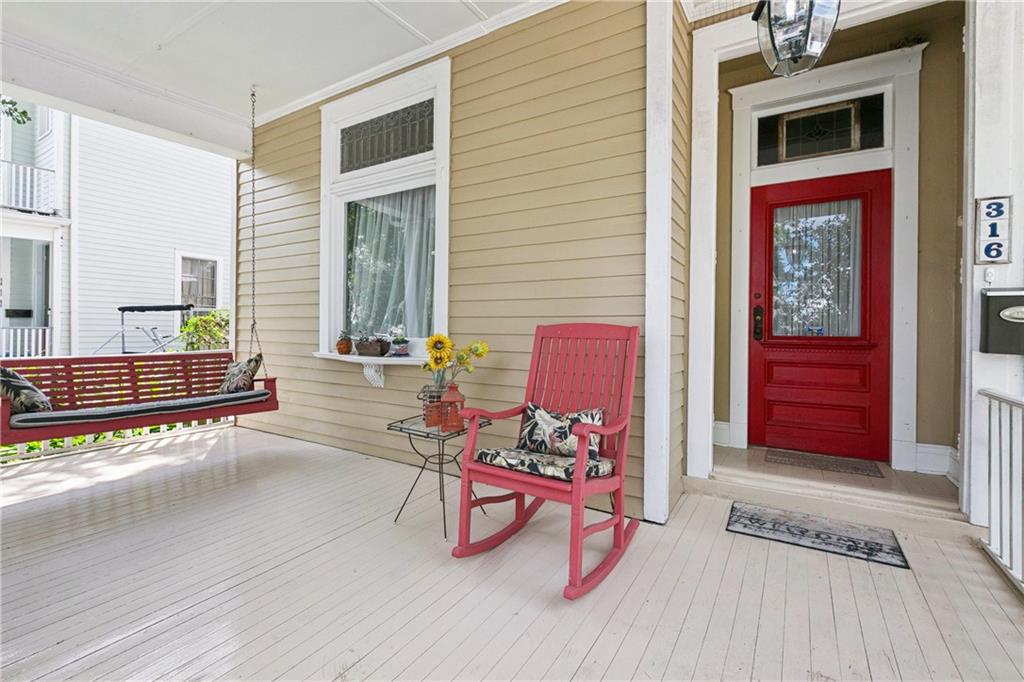 316 MILLAUDON Street