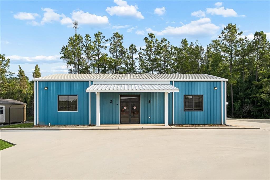 106 HAYDON OAKS Drive