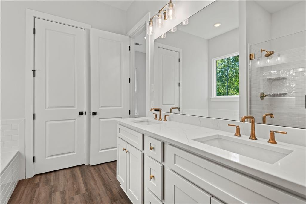 Folsom, Louisiana 70437, United States, 4 Bedrooms Bedrooms, ,2 BathroomsBathrooms,Residential,Pending,28482